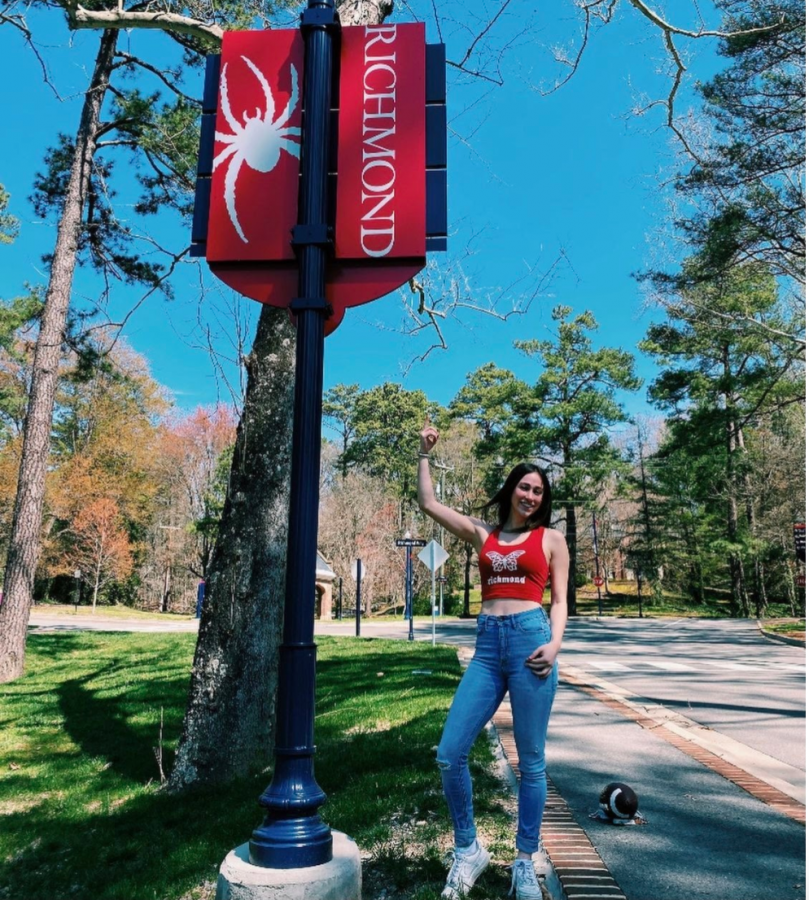 Arielle Zane (‘21) poses in front of the University of Richmond where she will be attending in the fall. 