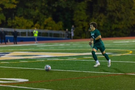 Nick Marino playing for Ramapo at left defensive against Hackensack Highschool.