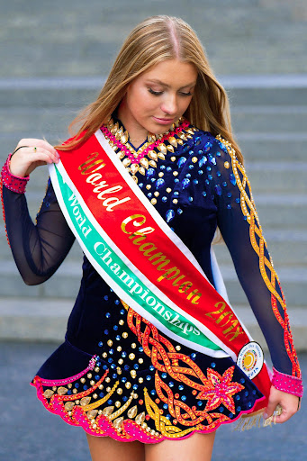 Erin Poppe as World Champion in 2018. Photo Source: Silpa Sadhujan.
