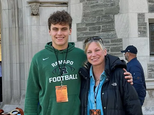 Charlie toured many universities with his family, being offered spots on several college teams! (westvirginiarivals.com)