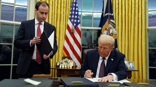 Trump signing executive order to withdraw the United States from the World Health Organization (WHO) Evan Vucci/AP (CNN) 
