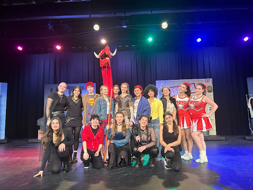 Photo of cast after a successful dress rehearsal! (Daniela Pineiro)
