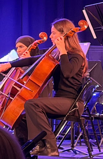 Emma playing the cello at the Spring 2026 Concert (Owen Fall)